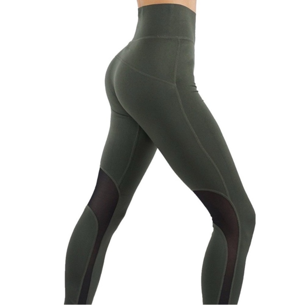 Green High-Waisted Performance Leggings